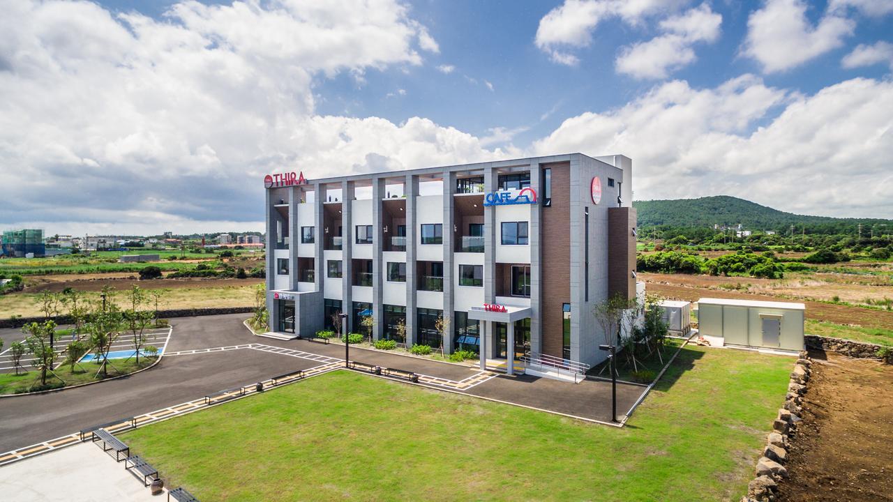 Thira Hotel Seogwipo Exterior photo